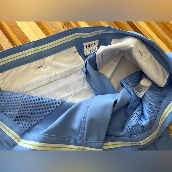 Men’s Izod golf shorts, size 40 - Picture 3 of 7